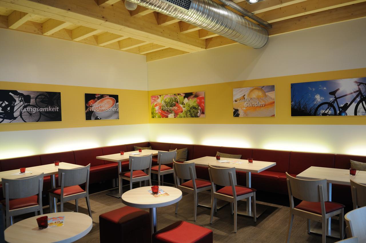 Auszeit Cafe & Hotel Oberwornitz Eksteriør billede